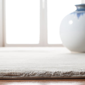 Safavieh Ellington Border HAND KNOTTED WOOL AND VISCOSE PILE Rug RLR6672G