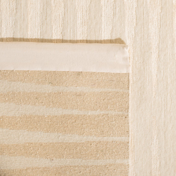 Safavieh Ayumi HAND KNOTTED 54% Wool and 46% Silk Rug RLR6720A