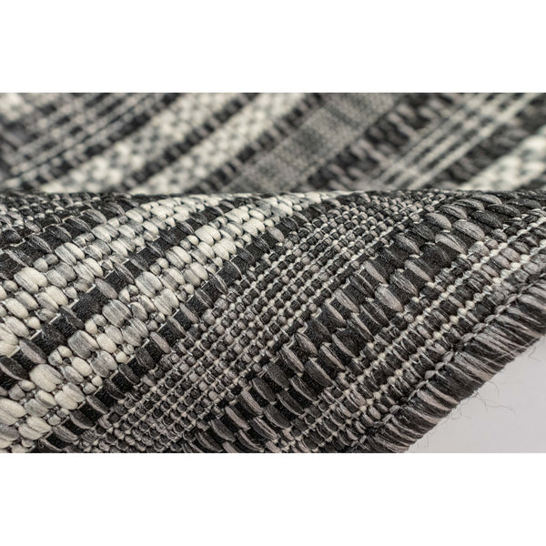 Trans-Ocean Liora Manne Carmel Multi Border Casual Indoor/Outdoor Power Loomed 87% Polypropylene/13% Polyester Rug Black 7'10" x 9'10"