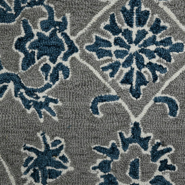 AMER Rugs Romania ROM-1 Hand-Hooked Floral Classic Area Rug Gray 9' x 13'