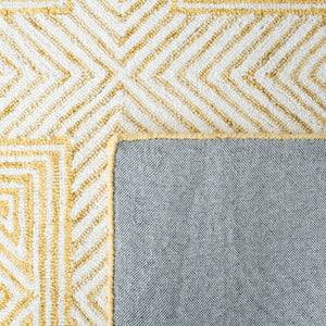 Safavieh Roslyn 352 Handtufted 100% Wool Rug Yellow / Ivory ROS352C-5