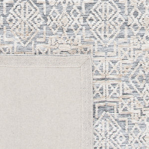 Roslyn Hand Loom Rug - Luxurious 80% Polyester & 20% Cotton, Soft Pile Height for Timeless Style