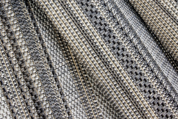 Simply Shade - Treasure Garden Outdoor Rug Silverton - Slate  5'3" x 7'4"