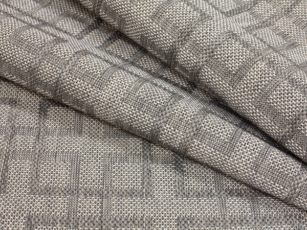 Simply Shade - Treasure Garden Outdoor Rug Lattice - Silver & Charcoal  5'3" x 7'4"