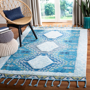 Safavieh Saffron 103 Hand Loomed Wool Pile Rug Turquoise / Blue 5' x 8'