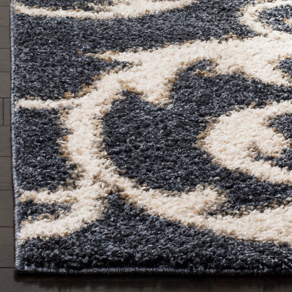 Safavieh New York Shag 167 Turkey Polypropylene Pile Rug SG167K-9