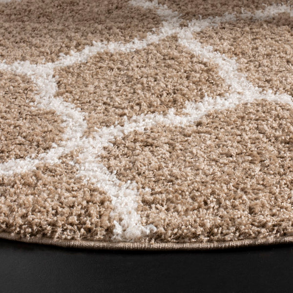 Safavieh New York Shag 168 Turkey Polypropylene Pile Rug SG168A-9