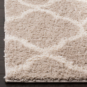 Safavieh New York Shag 168 Turkey Polypropylene Pile Rug SG168F-9