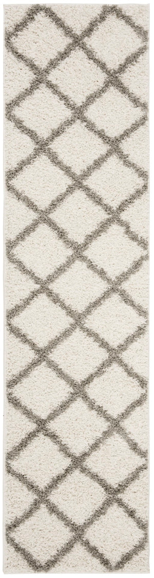 Safavieh New York Shag 169 Turkey Polypropylene Pile Rug SG169B-9