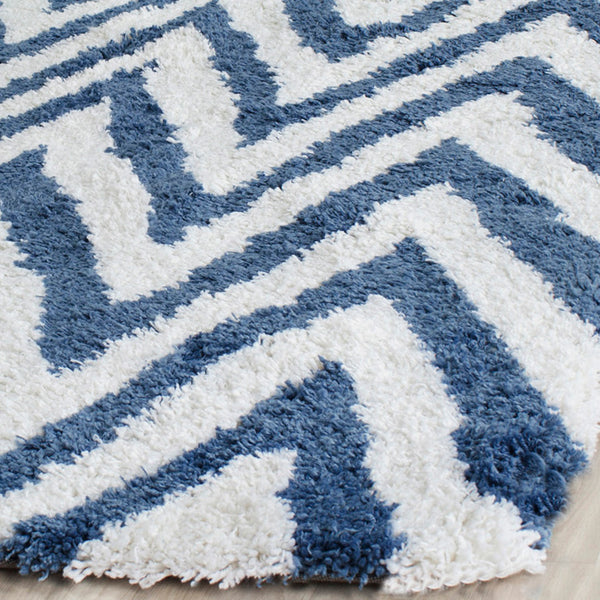 Safavieh Chevron Shag Hand Tufted Acrylic Pile Rug SG250A-4SQ