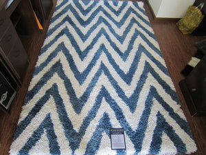 Safavieh Chevron Shag Hand Tufted Acrylic Pile Rug SG250A-4SQ