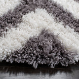 Safavieh Chevron Shag Hand Tufted Acrylic Pile Rug SG250C-4R