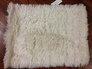 Safavieh Arctic Shag Hand Tufted Polyester Rug SG270A-2S