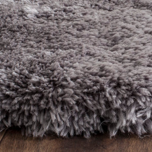 Safavieh Arctic Shag Hand Tufted Polyester Rug SG270G-2S