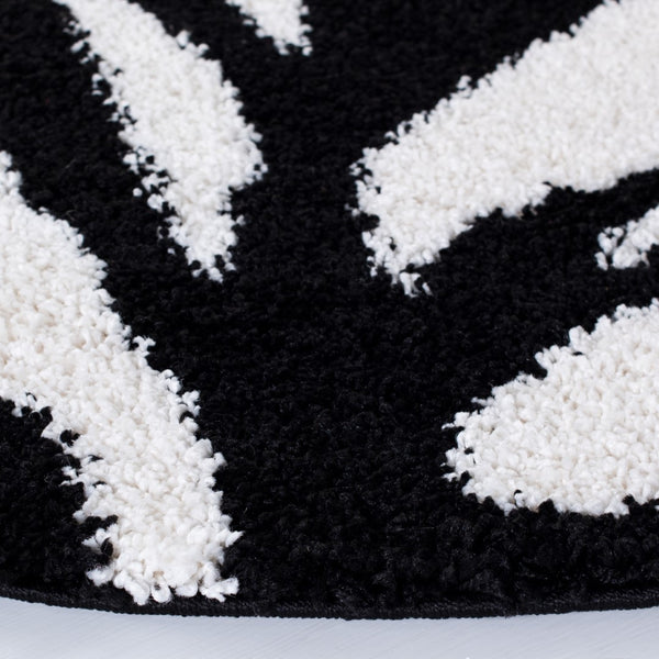 Safavieh Zebra Shag Power Loomed Polypropylene Pile Shag Rug SG452-1290-3