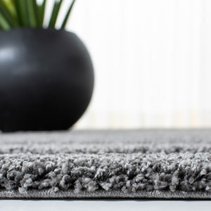 Safavieh Shadow Box Shag Power Loomed Polypropylene Pile Shag Rug SG454-8080-4SQ