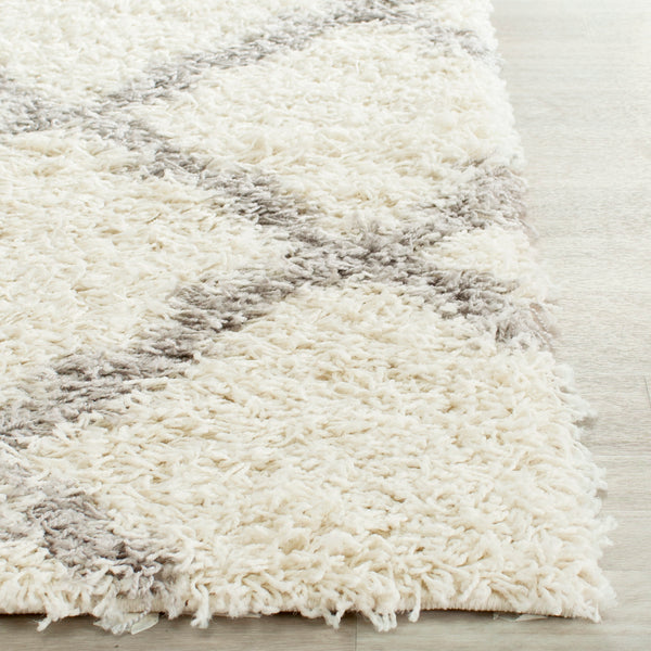 Safavieh Dallas Shag 257 Flat Weave Polypropylene Shag & Flokati Rug SGD257F-8SQ