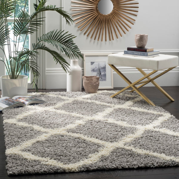 Safavieh Dallas Shag 257 Flat Weave Polypropylene Shag & Flokati Rug SGD257G-4SQ