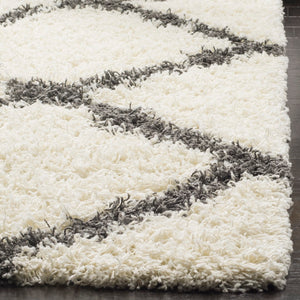 Safavieh Dallas Shag 257 Flat Weave Polypropylene Shag & Flokati Rug SGD257H-8SQ