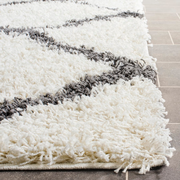 Safavieh Dallas Shag 257 Flat Weave Polypropylene Shag & Flokati Rug SGD257H-8SQ