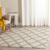 Safavieh Dallas Shag 258 Flat Weave Polypropylene Shag & Flokati Rug SGD258B-26