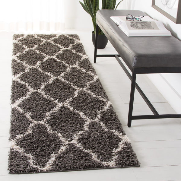Safavieh Dallas Shag Power Loomed Polypropylene Pile Rug SGDS257A-8SQ