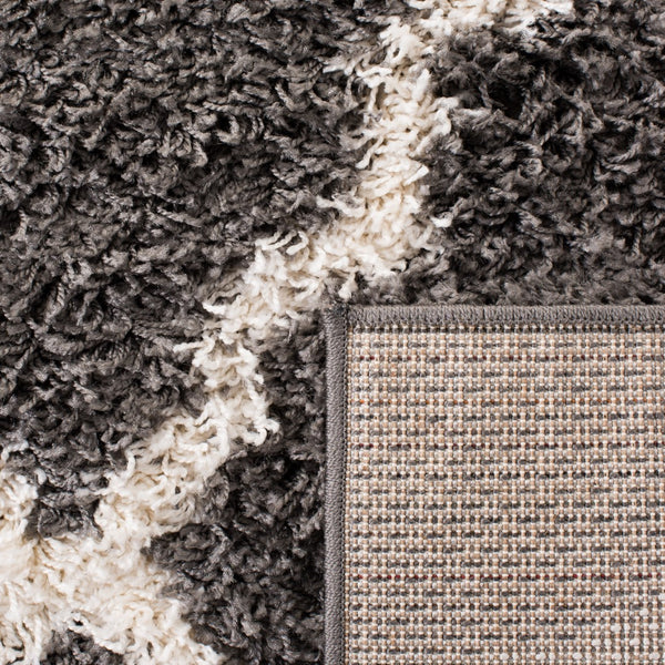 Safavieh Dallas Shag Power Loomed Polypropylene Pile Rug SGDS257A-8SQ