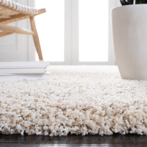 Safavieh Hudson Shag 295 Power Loomed Polypropylene Shag Rug Ivory / Beige SGH295C-8SQ