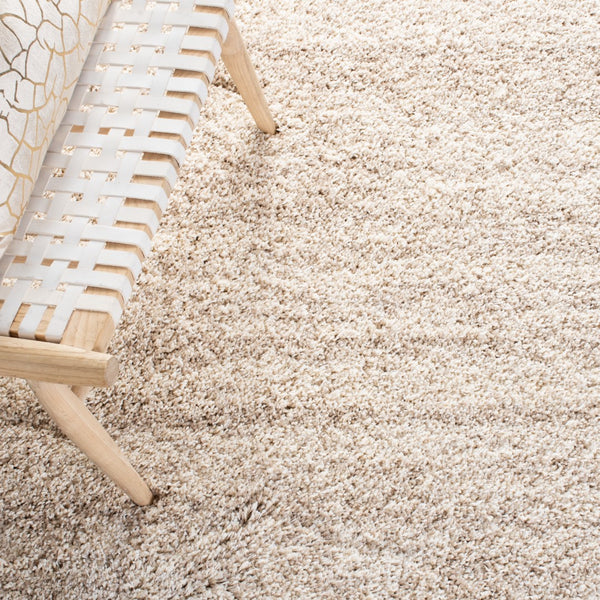 Safavieh Hudson Shag 295 Power Loomed Polypropylene Shag Rug Ivory / Beige SGH295C-8SQ