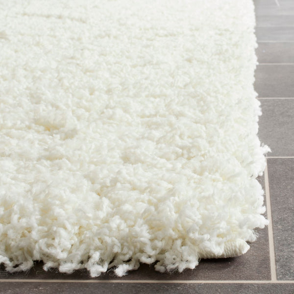 Safavieh Laguna Shag 303 Power Loomed Polypropylene Pile Rug SGL303A-10