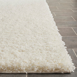 Safavieh Laguna Shag 303 Power Loomed Polypropylene Pile Rug SGL303A-10