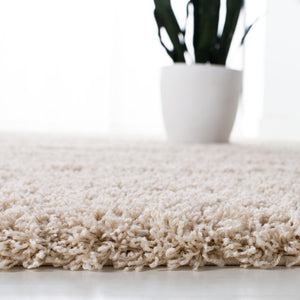 Safavieh Laguna Shag 303 Power Loomed Polypropylene Pile Shag & Flokati Rug SGL303B-210