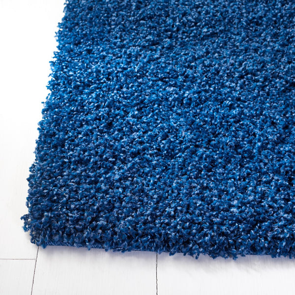 Safavieh Laguna Shag 303 Power Loomed Polypropylene Pile Shag & Flokati Rug SGL303K-210