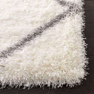 Safavieh Montreal Shag 831 Power Loomed 50% Polypropylene + 50% Polyester Shag & Flokati Rug SGM831B-25
