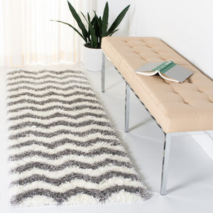 Safavieh Montreal Shag 846 Power Loomed 50% Polypropylene + 50% Polyester Shag & Flokati Rug SGM846B-25