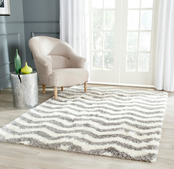 Safavieh Montreal Shag 846 Power Loomed 50% Polypropylene + 50% Polyester Shag & Flokati Rug SGM846B-25