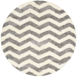 Safavieh Montreal Shag 846 Power Loomed 50% Polypropylene + 50% Polyester Shag & Flokati Rug SGM846B-25