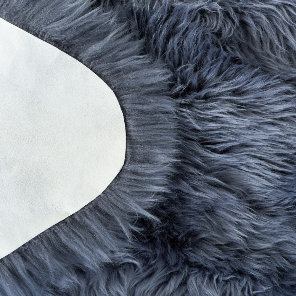 Safavieh Sheep Skin 121 Natural sheepskin Real sheepskin Rug SHS121F-1628