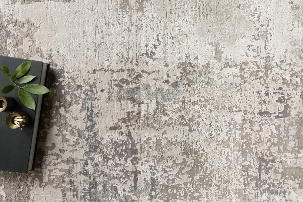 Loloi Sienne SIE-03 65% Viscose, 35% Acrylic Power Loomed Contemporary Rug SIENSIE-03IVSAC2F0