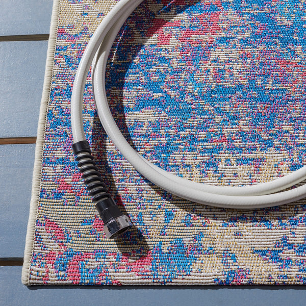 Safavieh Summer 409 Power Loomed 76% Polypropylene/23% Polyester/1% Backing Material Indoor/Outdoor Rug SMR409M-8