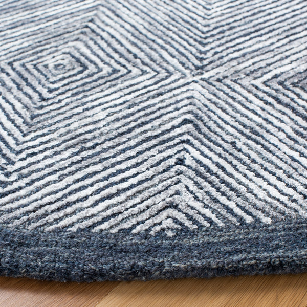 Soho 176 Hand Tufted 45% Viscose, 35% Wool, 20% Cotton Contemporary Rug Dark Grey / Ivory 45% Viscose, 35% Wool, 20% Cotton SOH176F-6R