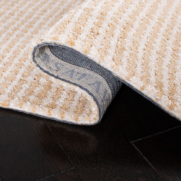 Safavieh Soho 478 Hand Tufted 80% Polyester and 20% Cotton Contemporary Rug SOH478D-9