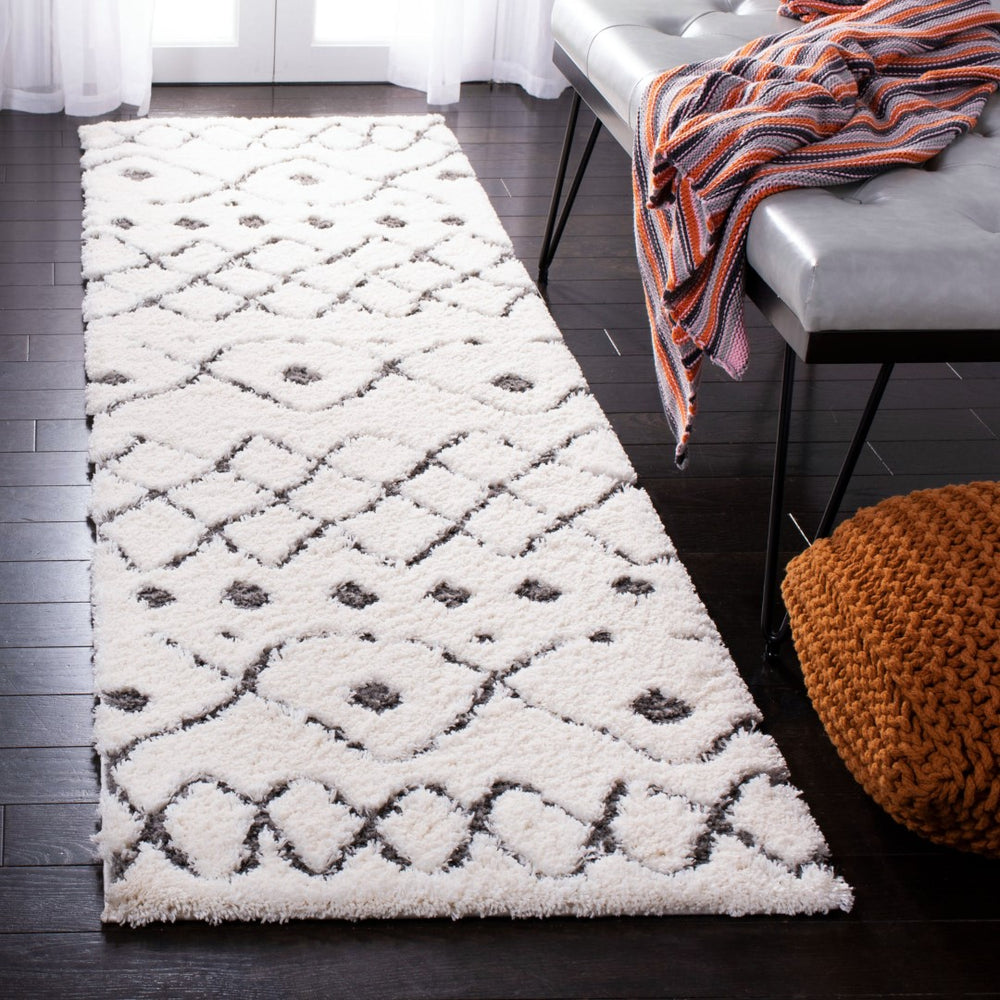 Safavieh Sparta Shag 510 Power Loomed Polypropylene Pile Shag & Flokati Rug SPG510C-28