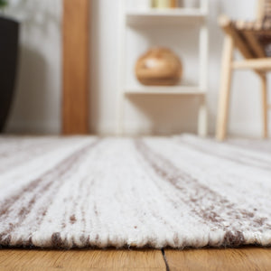 Safavieh Striped Kilim 108 Flat Weave Polyester Rug STK108T-8