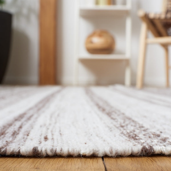 Safavieh Striped Kilim 108 Flat Weave Polyester Rug STK108T-8