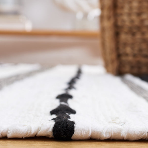 Safavieh Striped Kilim 201 Flat Weave Cotton Rug STK201A-8