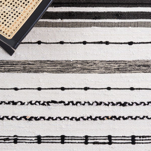 Safavieh Striped Kilim 201 Flat Weave Cotton Rug STK201A-8