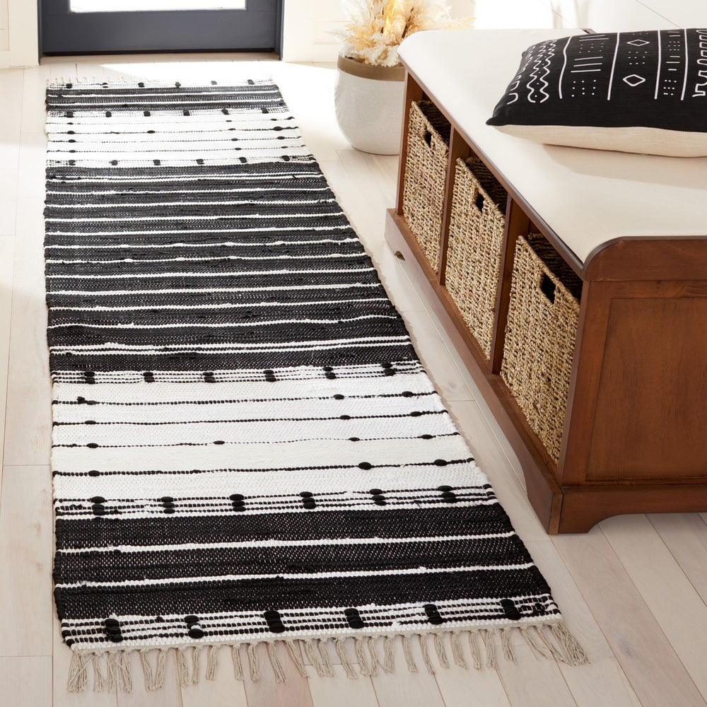 Safavieh Striped Kilim 202 Flat Weave Cotton Rug STK202Z-8