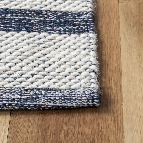 Striped Kilim Hand Woven Rug – Luxurious 90% Cotton & 10% Wool for a Cozy, Elegant Home Décor