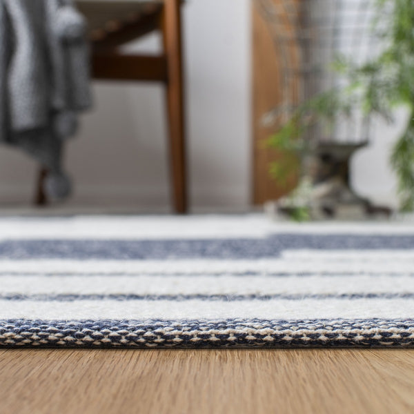 Striped Kilim Hand Woven Rug – Luxurious 90% Cotton & 10% Wool for a Cozy, Elegant Home Décor